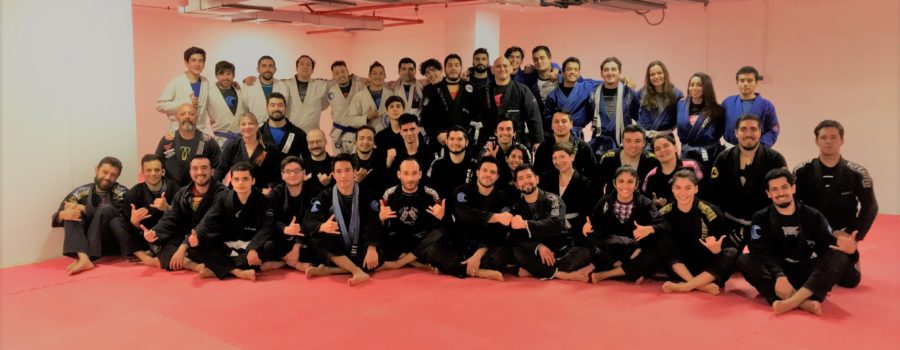 Profesor Juan Pablo Garcia de EDJ BJJ en Chile